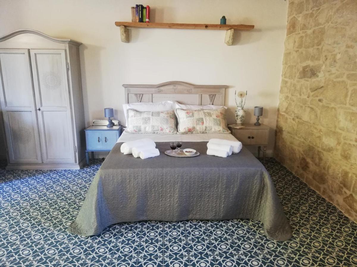 Agriturismo Fondo Paliemmu โมดิกา ภายนอก รูปภาพ