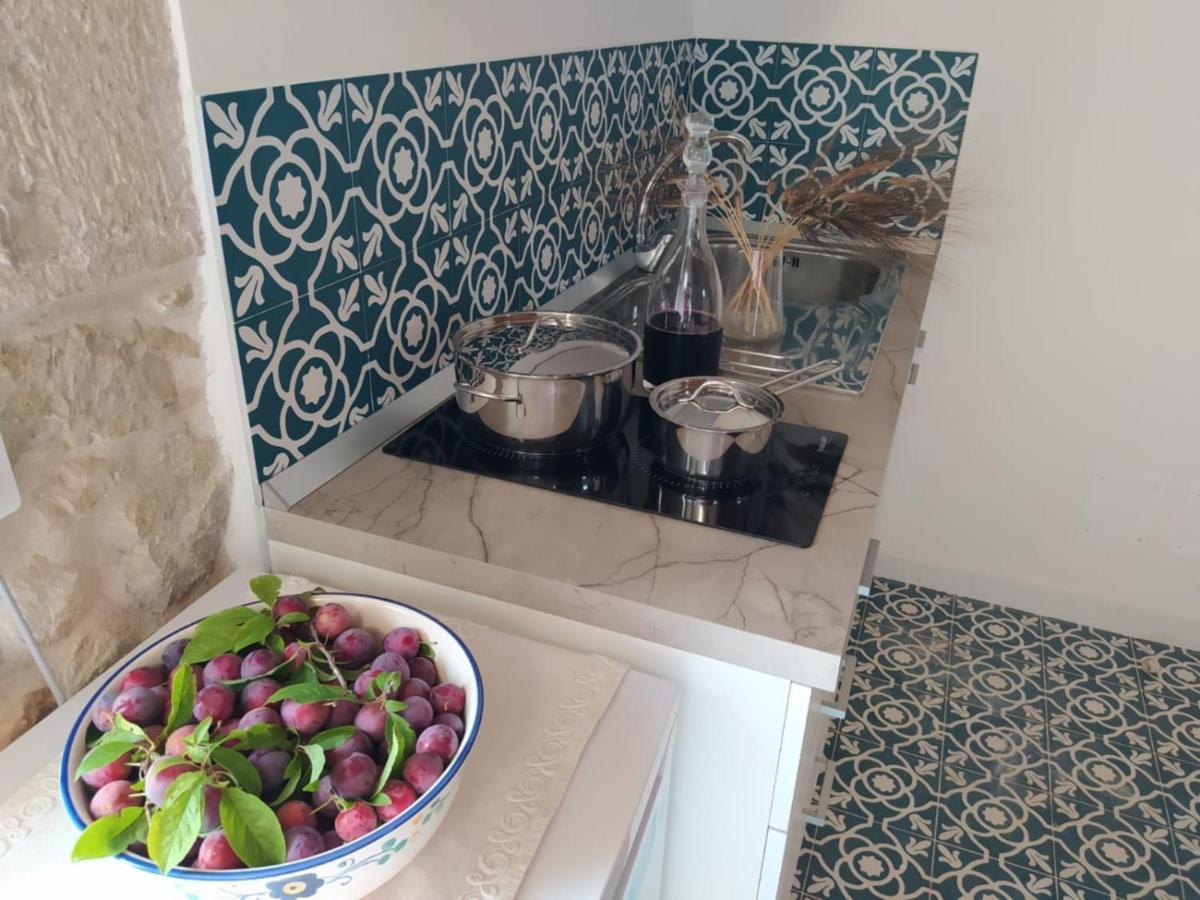 Agriturismo Fondo Paliemmu โมดิกา ภายนอก รูปภาพ