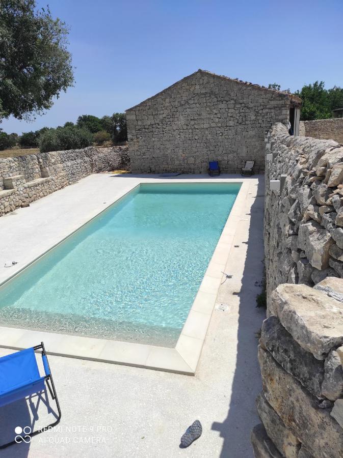 Agriturismo Fondo Paliemmu โมดิกา ภายนอก รูปภาพ