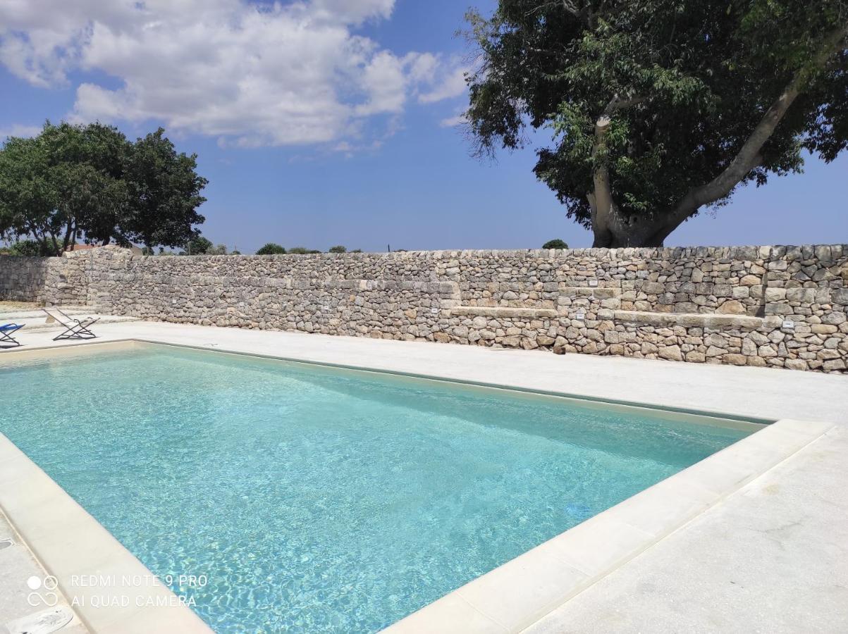 Agriturismo Fondo Paliemmu โมดิกา ภายนอก รูปภาพ