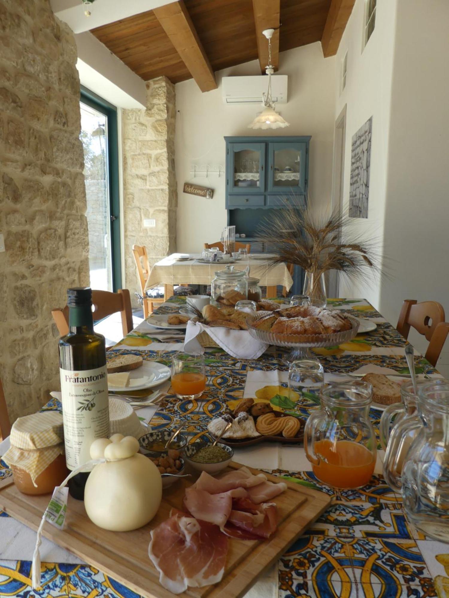 Agriturismo Fondo Paliemmu โมดิกา ภายนอก รูปภาพ